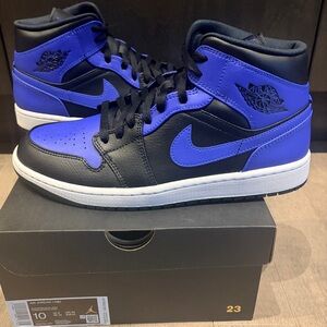 New Air Jordan 1 Mid Hyper Royal - Black/Blue (554724-077) - Men’s Size 10